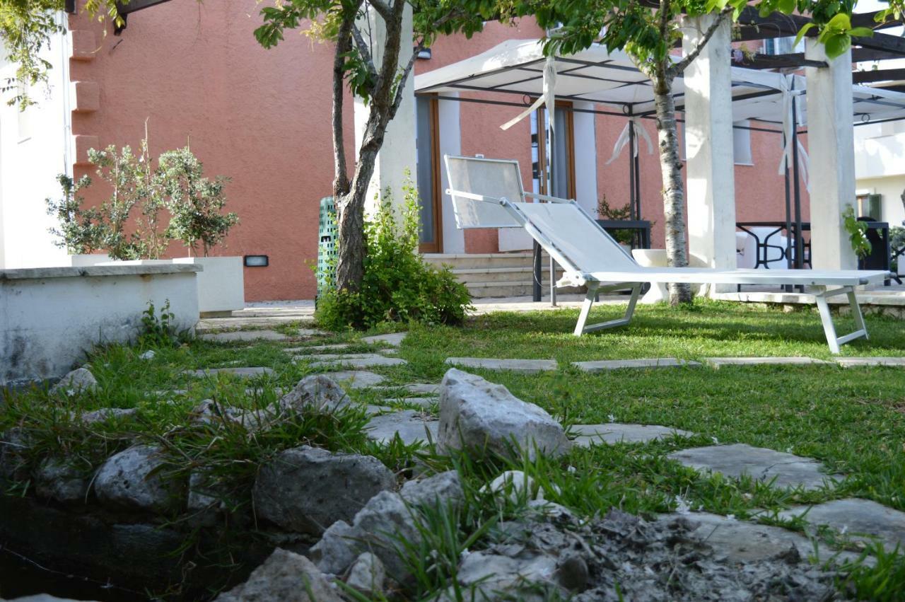 La Vallonea Casamassella Buitenkant foto